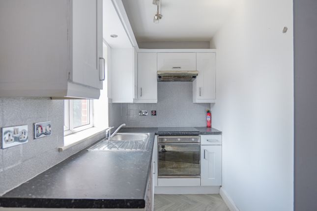 5 Charlotte Court, Wheaton Avenue, Leeds  photo 4