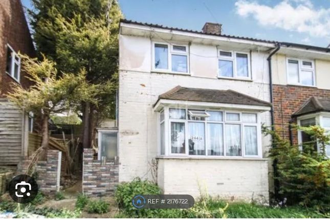 Thumbnail Semi-detached house to rent in Hitchin Road, Luton