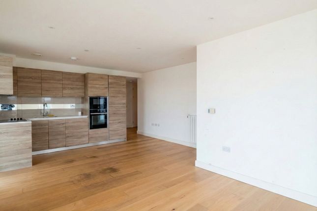 Flat 705, Norton House, London photo 2