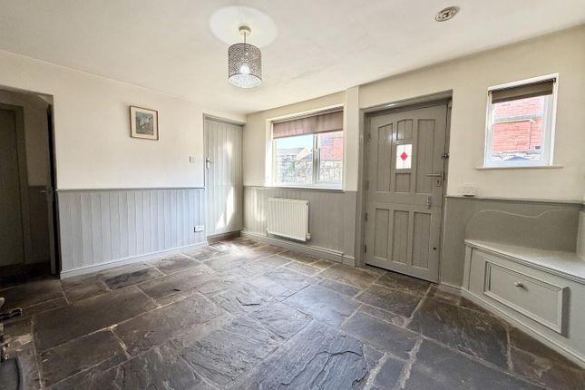 45, Main Street, Leeds photo 4