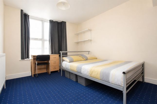 207, HEELEY ROAD, BIRMINGHAM photo 4
