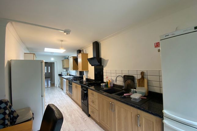 Milton Road, Hanwell photo 5