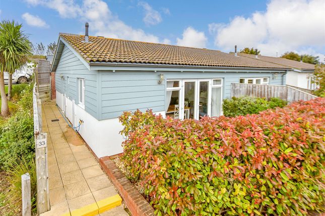The Bay, Fort Warden Road, Totland Bay photo 2