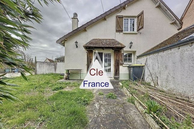 Thumbnail Property for sale in Fontaine-Simon, Eure-Et-Loire, 28240, France