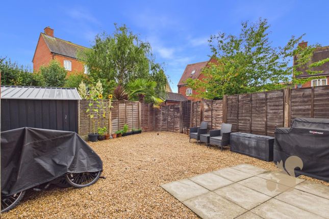 12, Flavius Way, Colchester photo 4