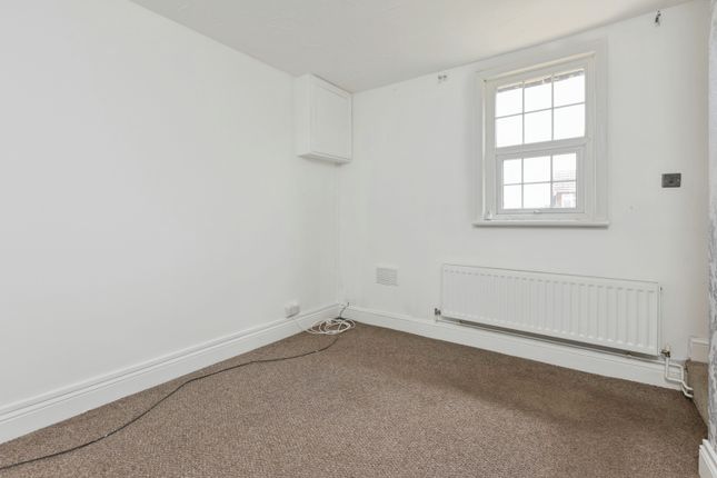 222, Main Road, Dartford photo 2