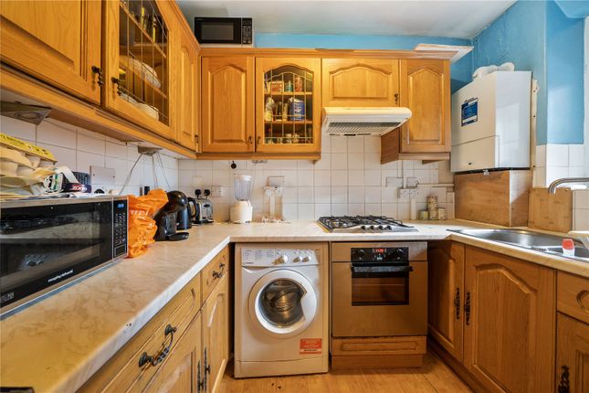 Flat 6, Rennie House,, Bath Terrace, London photo 3