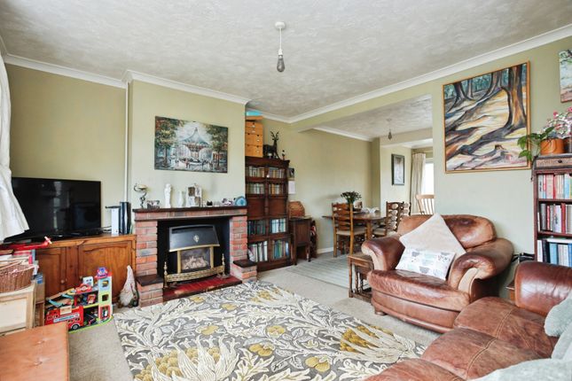 65, Carpenters Lane, Tonbridge photo 2