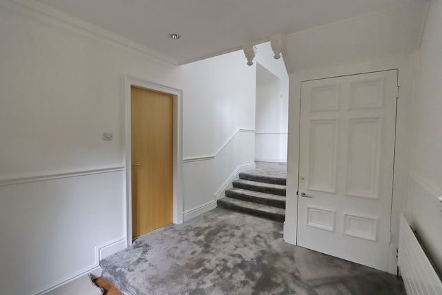 Flat to rent in St Margarets Road, Bowdon
