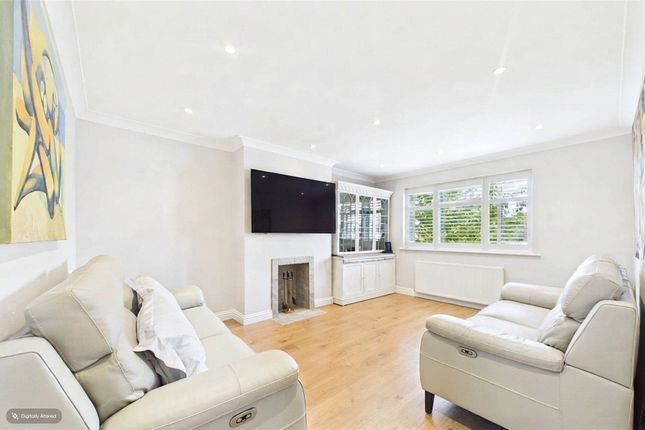 2, James Road, Surrey photo 2