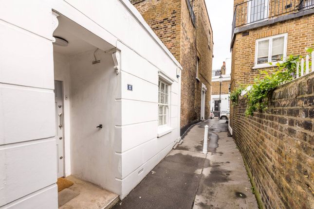 Thumbnail Mews house to rent in Richards Place, Chelsea, London