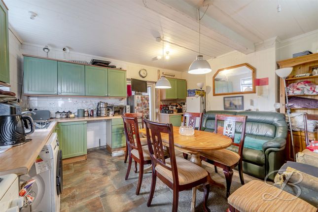 66, Morven Avenue, Mansfield photo 4