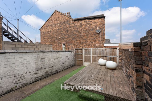 137 Birches Head Road, Stoke-On-Trent photo 4