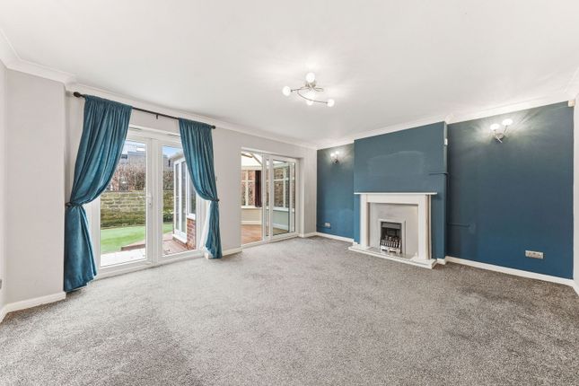 14, Maple Court, Ossett photo 2