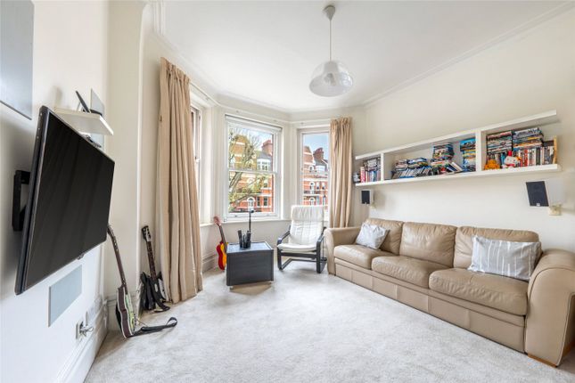 Flat for sale in Biddulph Mansions, Elgin Avenue, Maida Vale, London