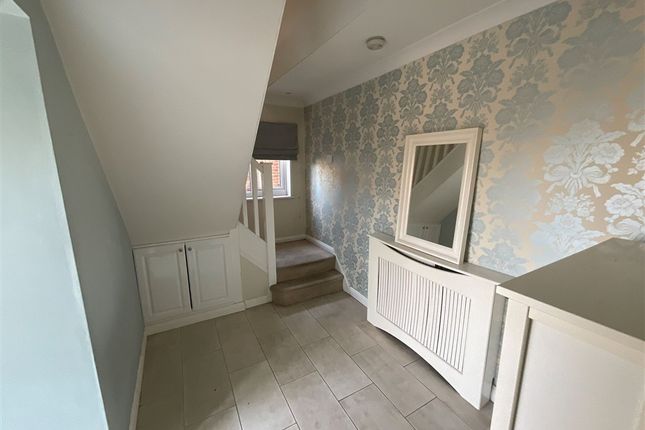 White Avenue Northfleet, Gravesend photo 5