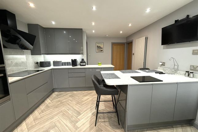 1, Aston Close, Stafford photo 4