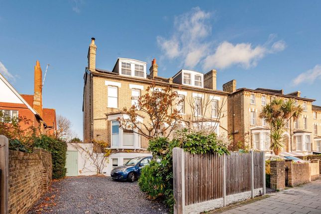Thumbnail Property for sale in Pendennis Road, London