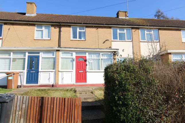 Thumbnail Terraced house for sale in Marshe Close, Potters Bar