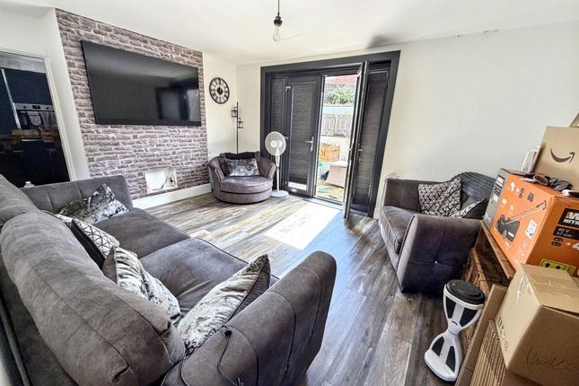 6, Mount View, Newcastle upon Tyne photo 3