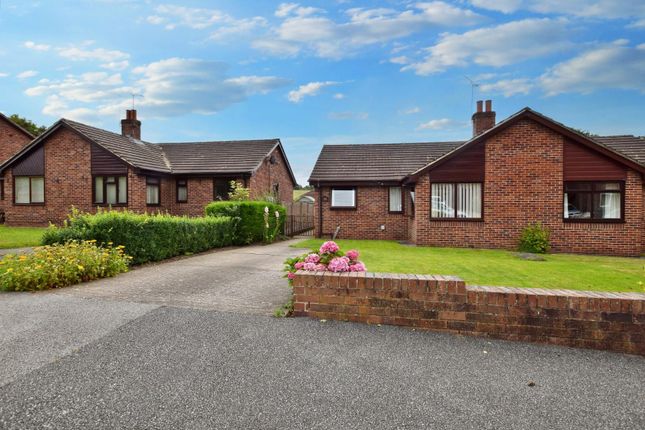 Semi-detached bungalow to rent in Manor Park, Silkstone, Barnsley