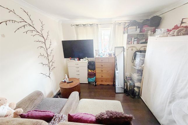 493, High Street, Hayes photo 3