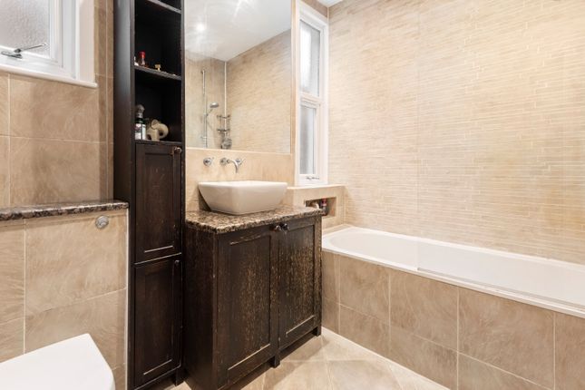 Ground Floor Flat, 36, Hazelbourne Road, London photo 4