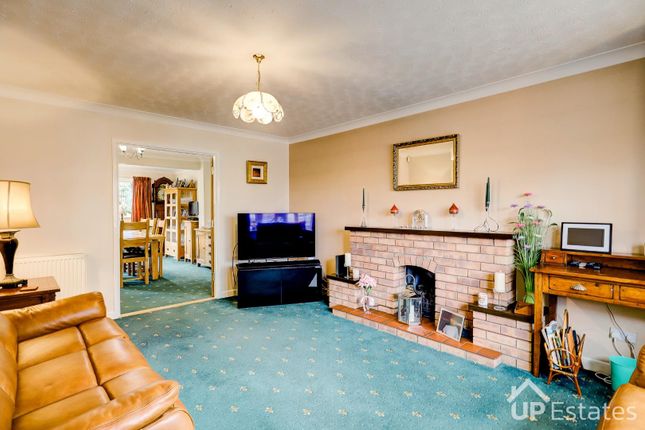 4, Chichester Close, Nuneaton photo 4