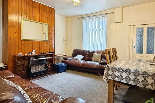57 Fountain Street, Accrington photo 2