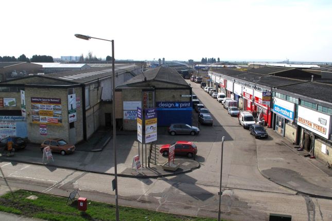Thumbnail Industrial to let in Vikings Way, Canvey Island
