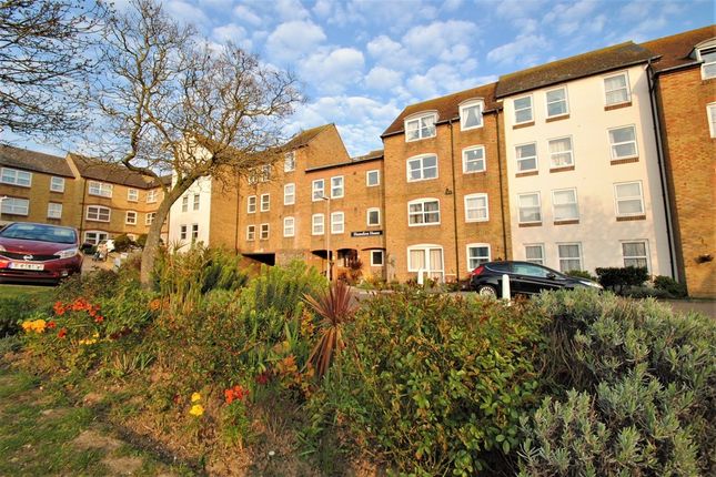 Flat for sale in Cobbs Place, Margate