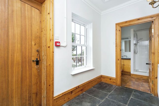 Downstairs Bathroom