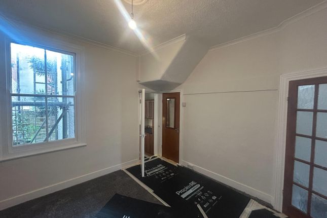 Manwood Road, London photo 3