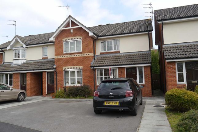 Thumbnail Property to rent in Tiverton Drive, Wilmslow, Cheshire