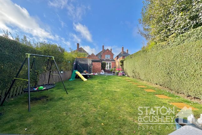 6 Jenford Street, Mansfield photo 2