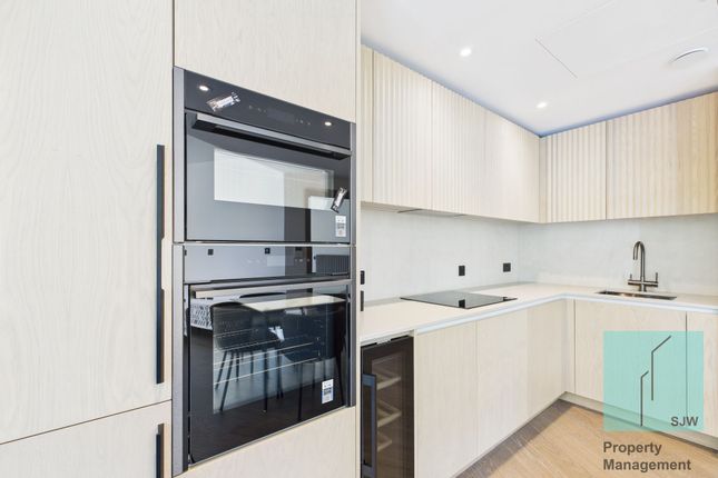 Apt 109, 1 Linear Place, London photo 3