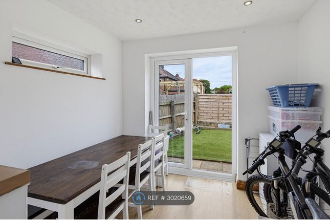 Hargate Road, Thornton-Cleveleys photo 4