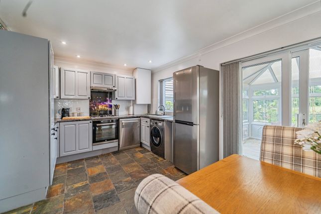 59, Vineyard Vale, Saundersfoot photo 4
