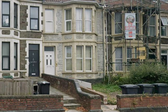 Studio house on 462, Fishponds Road, Bristol, £295,000