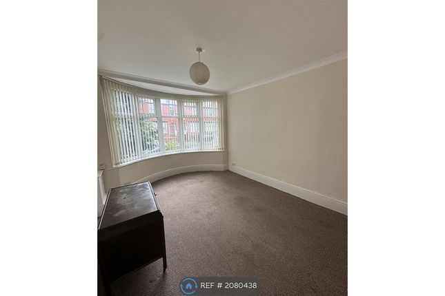 Thumbnail Flat to rent in St. Brendans Road North, Manchester