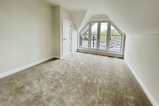 Flat 7, Alturo, Ferndown photo 3