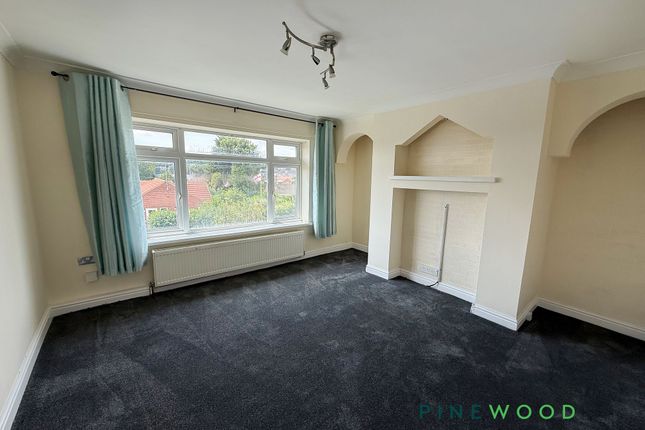 70a Holmefield Road, Worksop photo 3