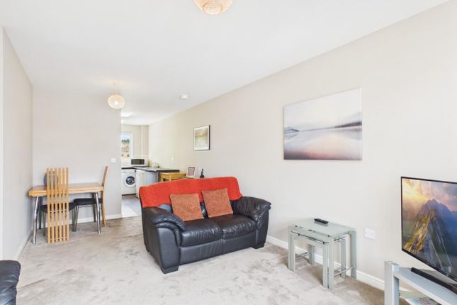 61, Odile Mews, Bingley photo 3