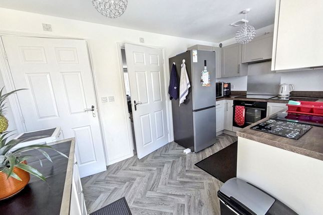 2, Canch Crescent, Blyth photo 4