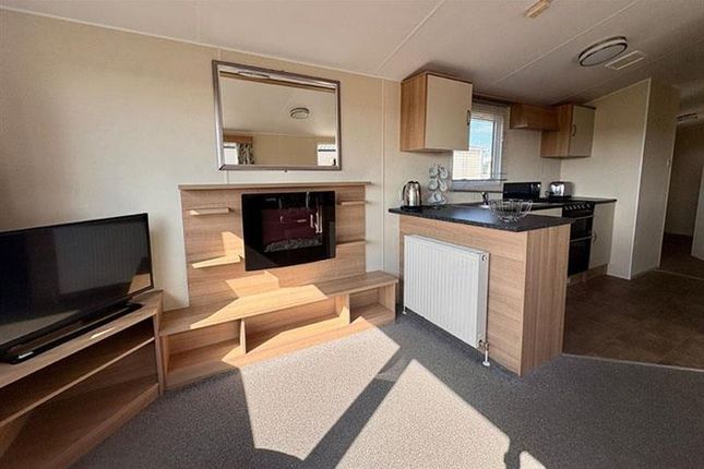 3-bed caravan on Cleethorpes Pearl Holiday Park, 208 North Sea Lane, Grimsby, £29,995