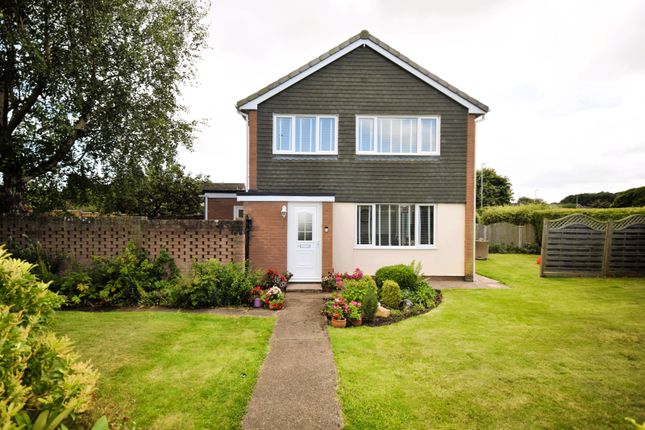 3 Bed Detached House In Lowry Hill