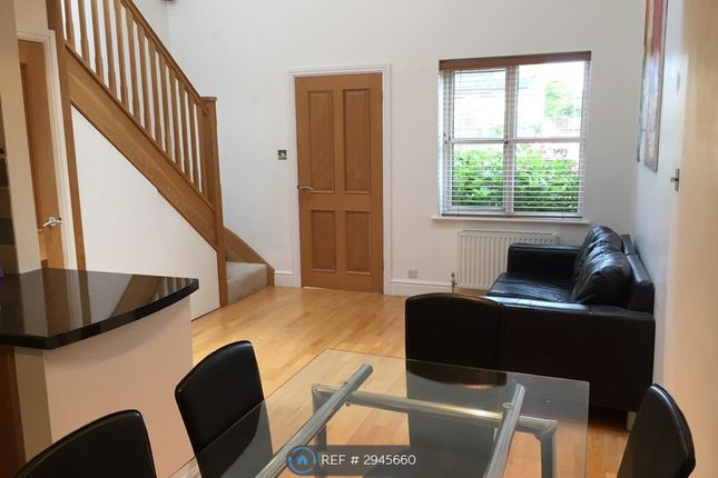 De Havilland Way, Abbots Langley photo 4