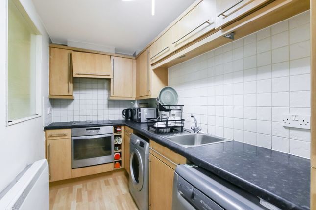 4/1, 240 Wallace Street, Glasgow, Glasgow photo 4