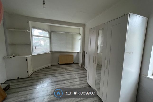 South Harrow photo 3
