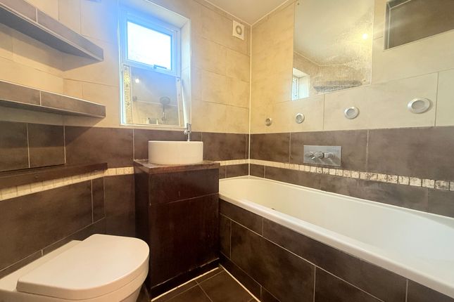 119, Broadwater Crescent, WELWYN GARDEN CITY photo 4